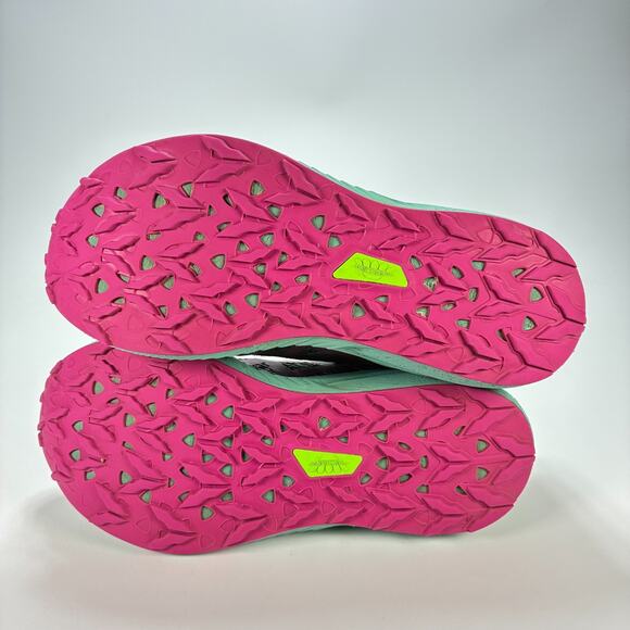 ASICS Fuji Lite 2 Black Teal Purple Trail Running Shoes 1012B066 Womens Size 8.5 - Picture 8 of 10